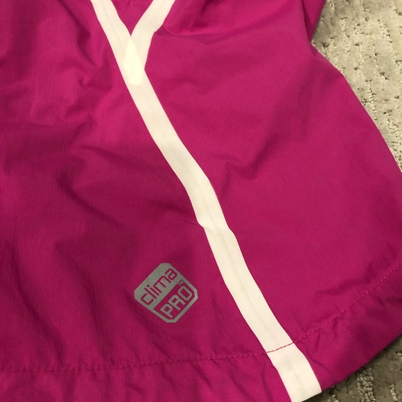 Women’s raincoat - Picture 3 of 3